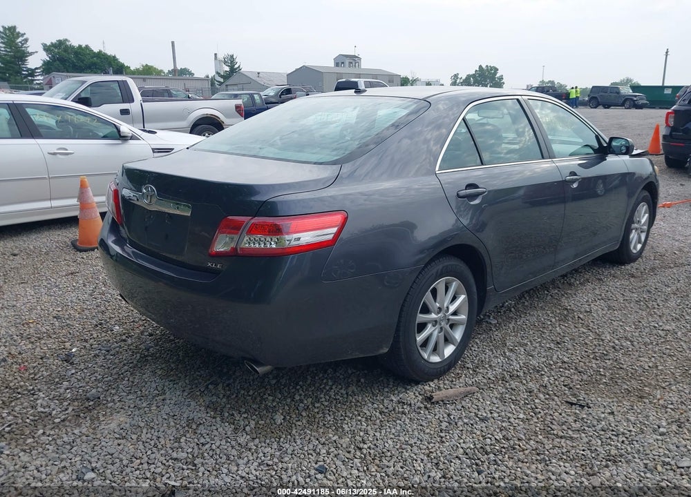 2011 TOYOTA CAMRY VIN: 4T1BK3EK2BU631404