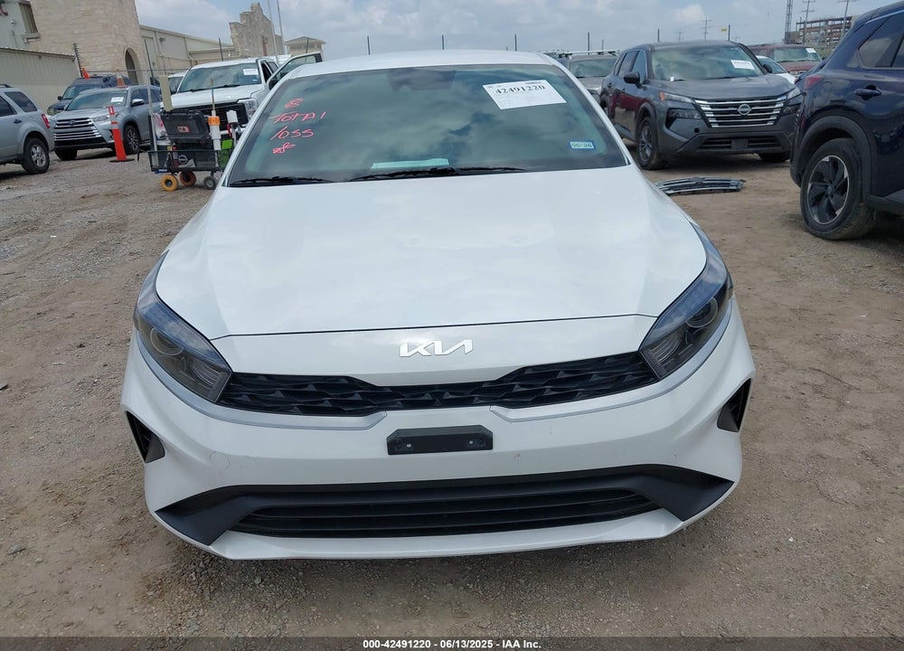 2024 KIA FORTE VIN: 3KPF24AD8RE816505
