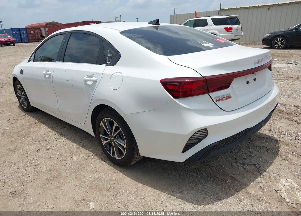 2024 KIA FORTE VIN: 3KPF24AD8RE816505