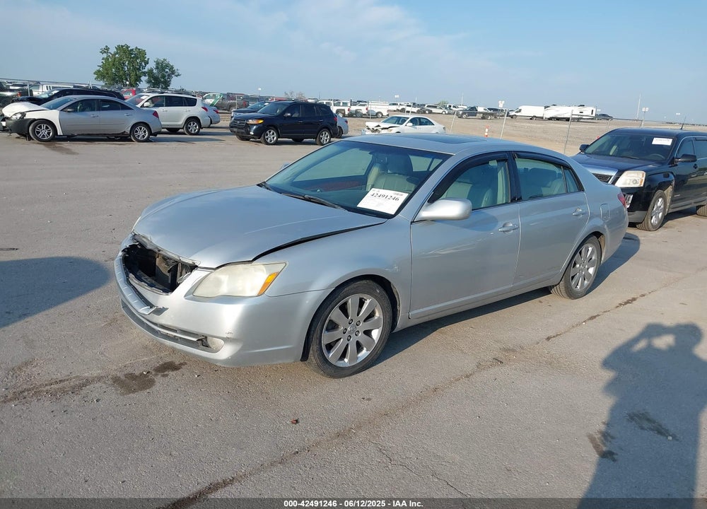 2005 TOYOTA AVALON XLS VIN: 4T1BK36B75U008038