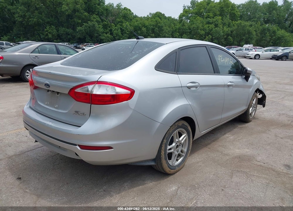 2018 FORD FIESTA SE VIN: 3FADP4BJ6JM106855