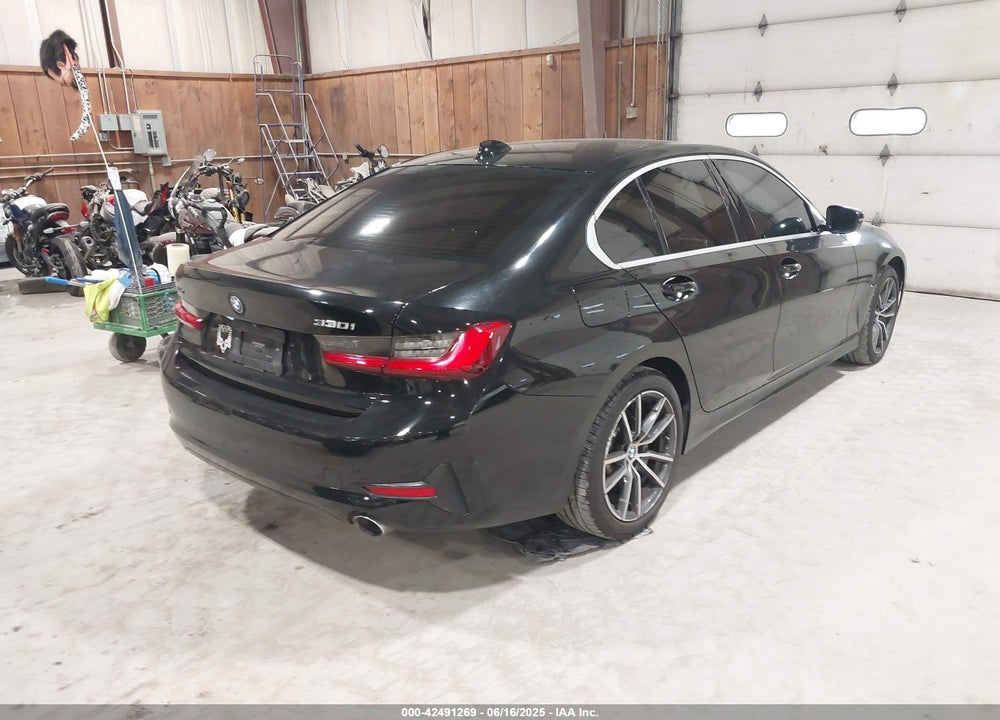 2019 BMW 330I VIN: 3MW5R7J54K8B00283