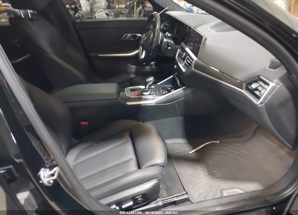 2019 BMW 330I VIN: 3MW5R7J54K8B00283
