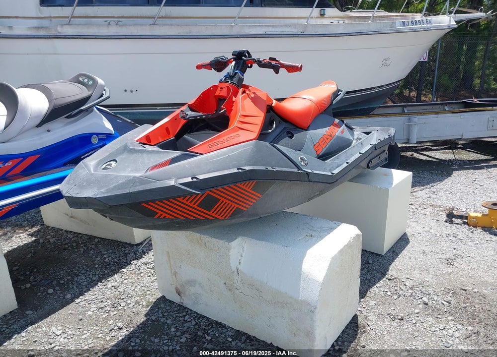 2021 SEADOO SPARK VIN: YDV15390J021
