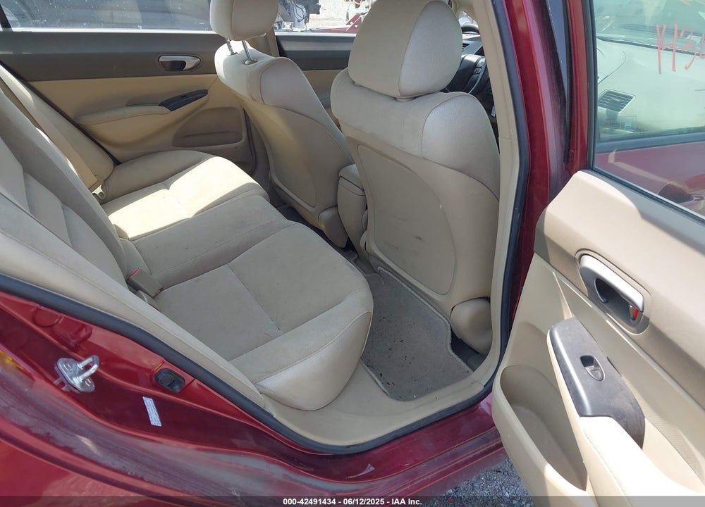 2008 HONDA CIVIC LX VIN: 2HGFA15518H529046