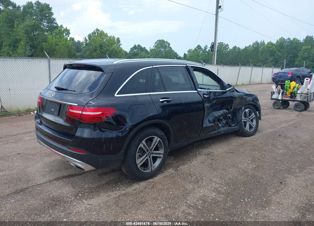 2018 MERCEDES-BENZ GLC VIN: WDC0G4JB1JV089384