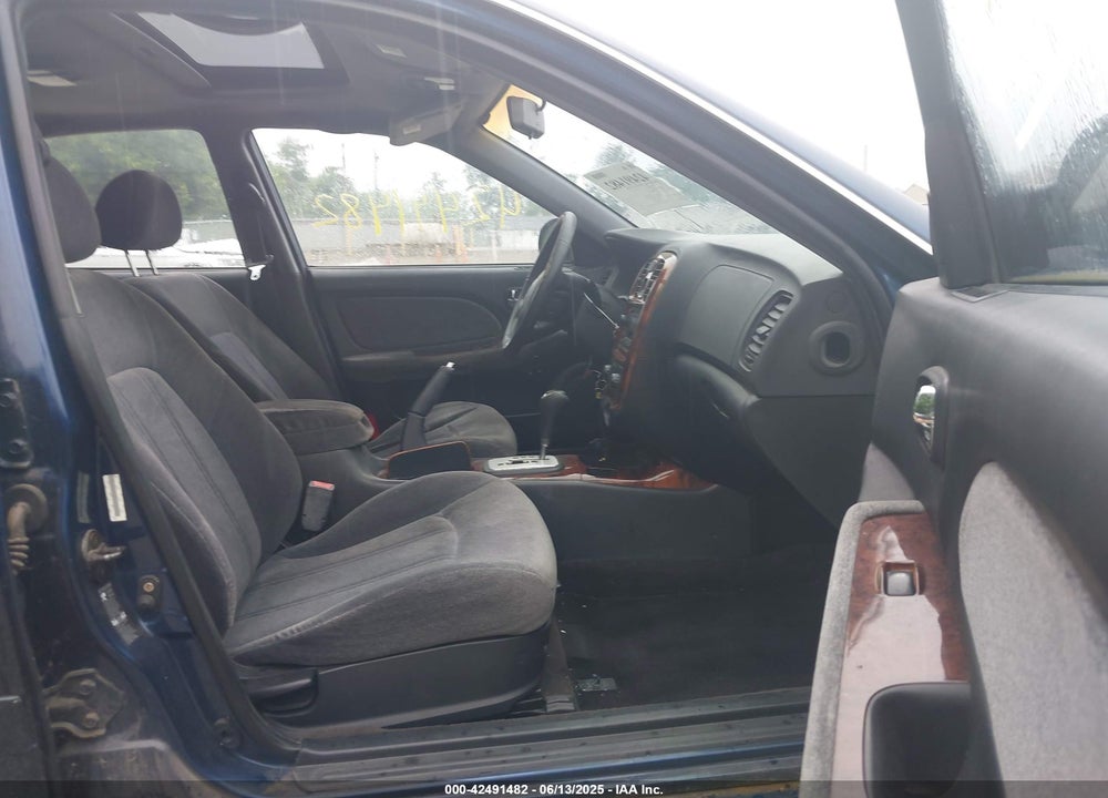 2003 HYUNDAI SONATA GLS/LX VIN: KMHWF35H83A774855