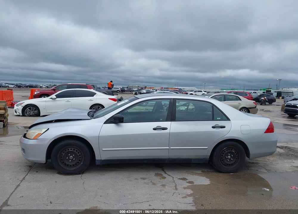 2007 HONDA ACCORD 2.4 VP VIN: JHMCM56127C006436