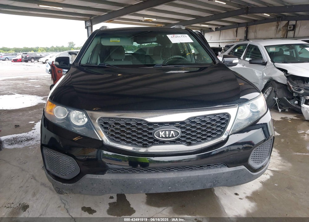 2013 KIA SORENTO LX V6 VIN: 5XYKT4A27DG361149