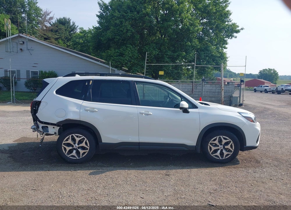 2021 SUBARU FORESTER VIN: JF2SKAJC9MH496376