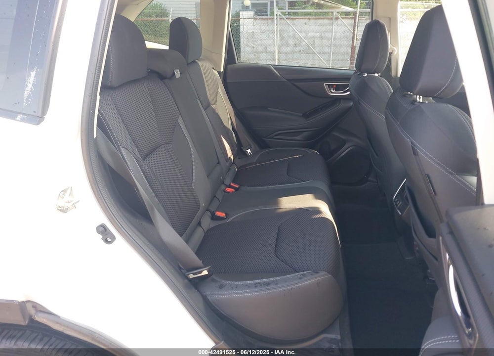 2021 SUBARU FORESTER VIN: JF2SKAJC9MH496376