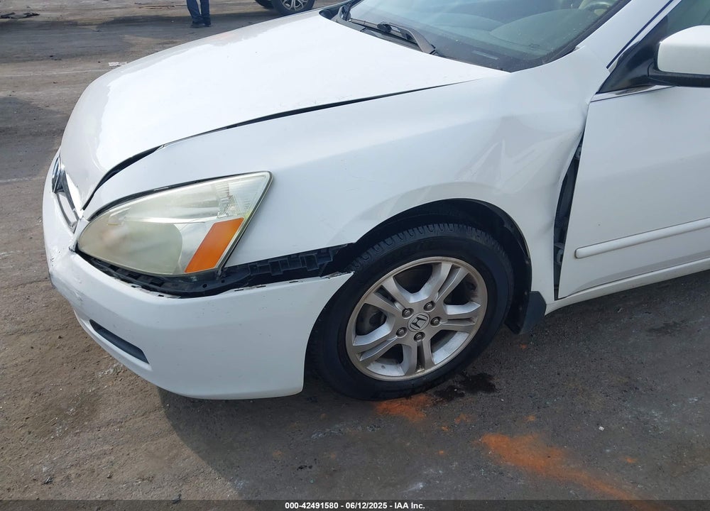 2007 HONDA ACCORD VIN: 1HGCM56317A031702