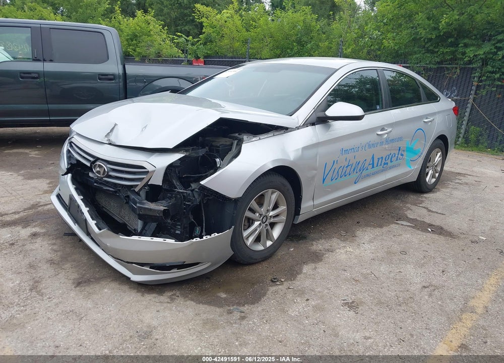 2015 HYUNDAI SONATA SE VIN: 5NPE24AF4FH170271