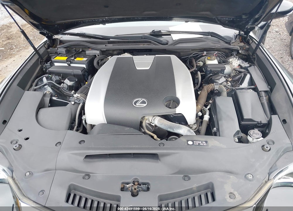 2017 LEXUS RC 300 VIN: JTHSM5BC9H5002716