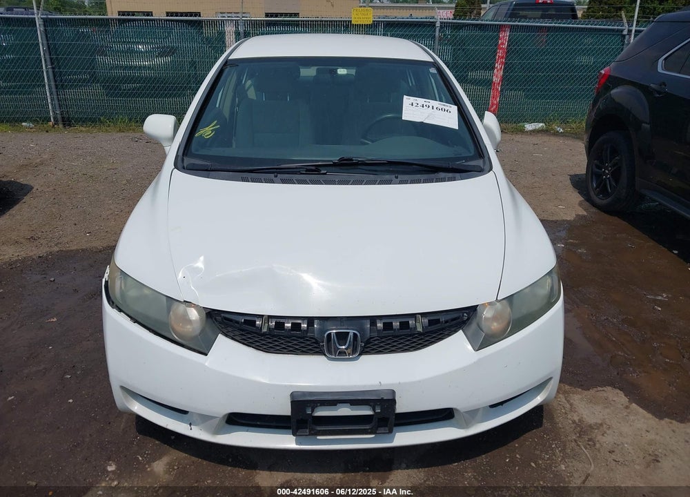 2010 HONDA CIVIC VIN: 2HGFA1F56AH572611