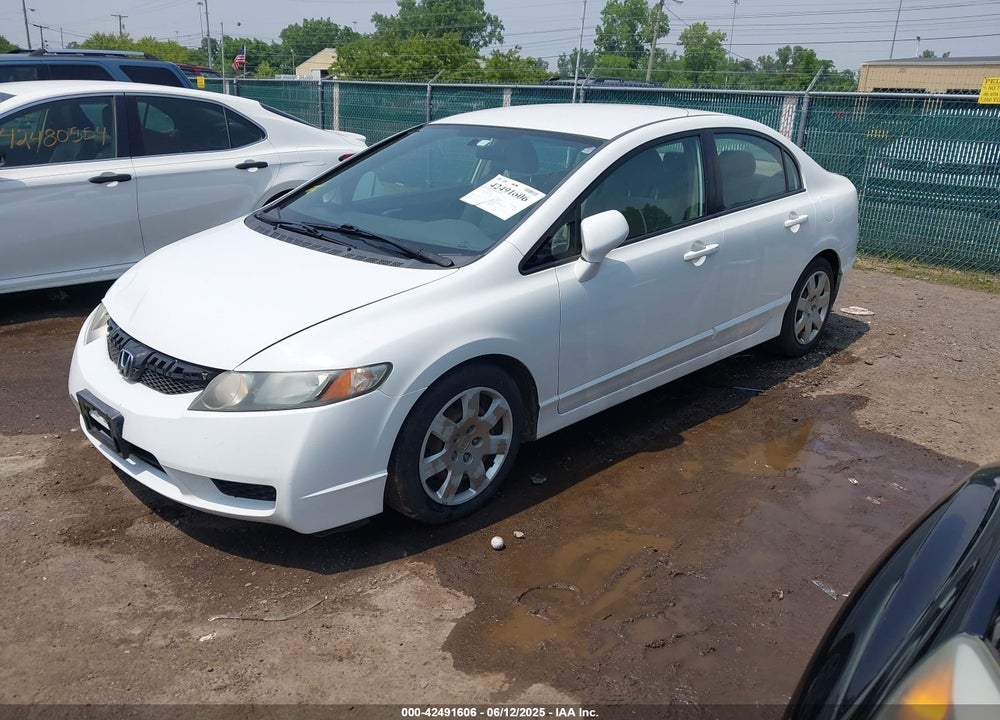 2010 HONDA CIVIC VIN: 2HGFA1F56AH572611