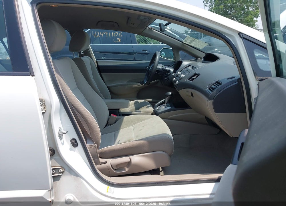 2010 HONDA CIVIC VIN: 2HGFA1F56AH572611