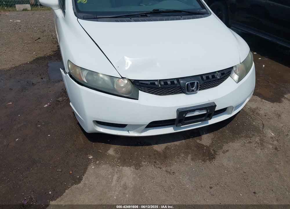 2010 HONDA CIVIC VIN: 2HGFA1F56AH572611