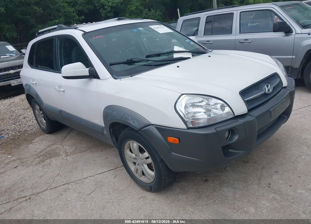 2008 HYUNDAI TUCSON VIN: KM8JN12D68U801043