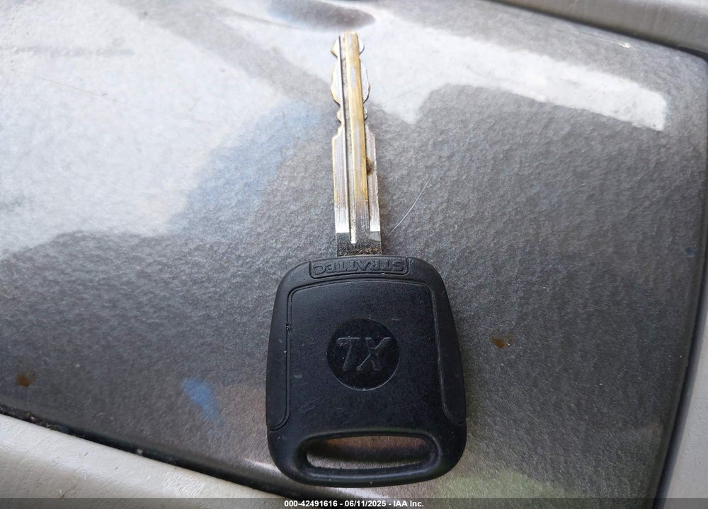 2002 TOYOTA HIGHLANDER V6 VIN: JTEHF21A320085502