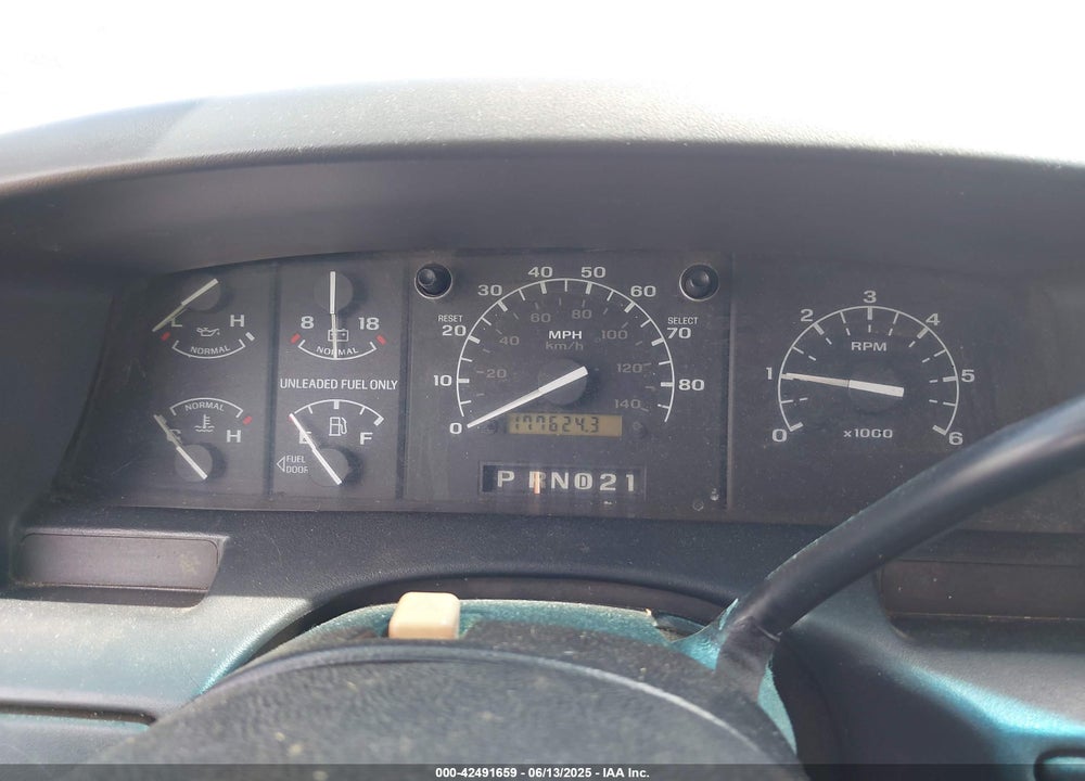1997 FORD F-250 XL VIN: 1FTHX26H4VEA03307