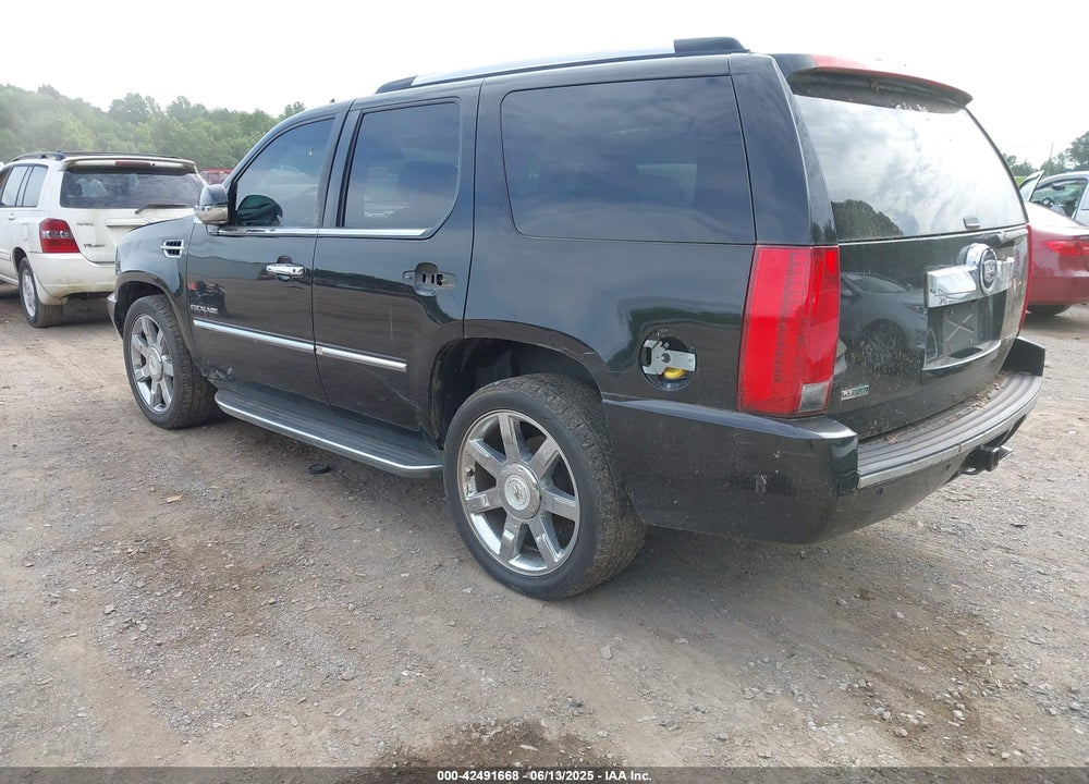 2011 CADILLAC ESCALADE LUXURY VIN: 1GYS4BEF9BR189357