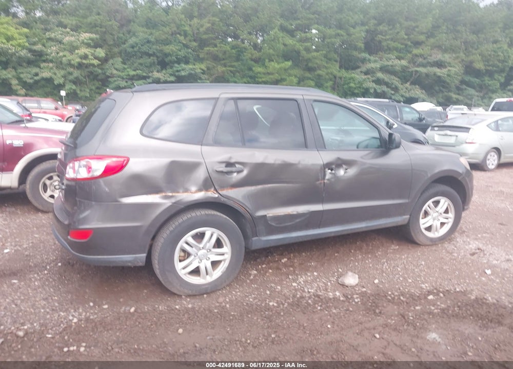 2012 HYUNDAI SANTA FE VIN: 5XYZG3AB2CG125181