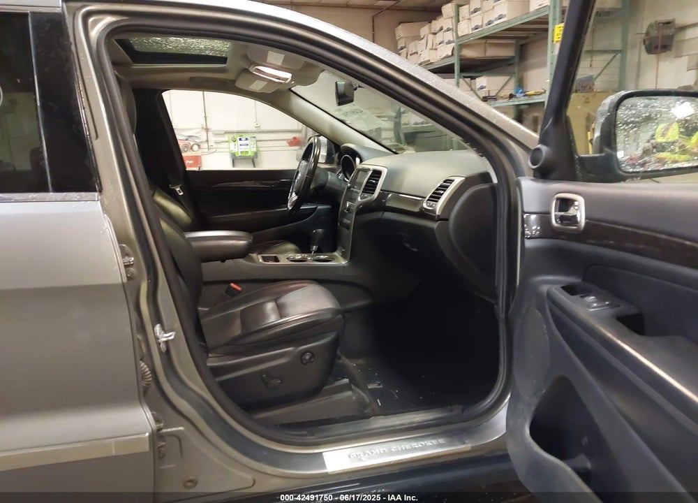 2011 JEEP GRAND CHEROKEE VIN: 1J4RR4GG7BC578079
