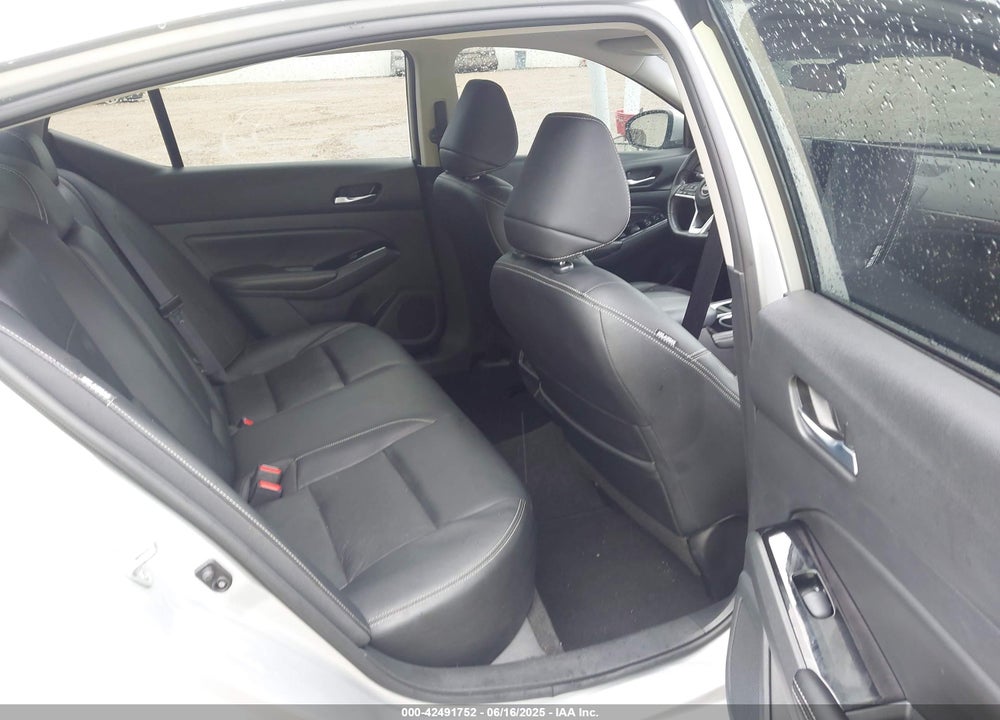 2023 NISSAN ALTIMA VIN: 1N4BL4EV7PN366181