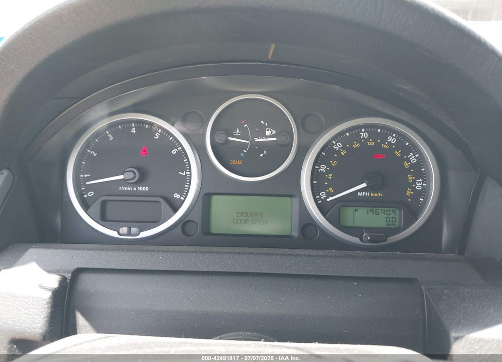 2008 LAND ROVER LR3 VIN: SALAE25418A466886