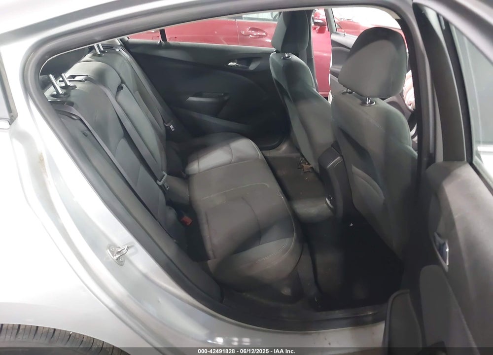 2017 CHEVROLET CRUZE LT AUTO VIN: 1G1BE5SM5H7182507