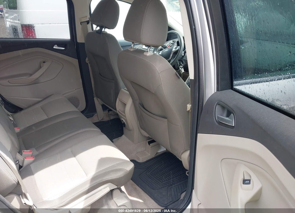 2015 FORD ESCAPE SE VIN: 1FMCU9G97FUA83241
