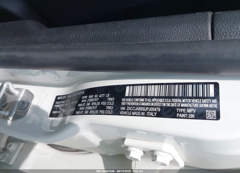 2018 JEEP RENEGADE VIN: ZACCJABB9JPJ05479