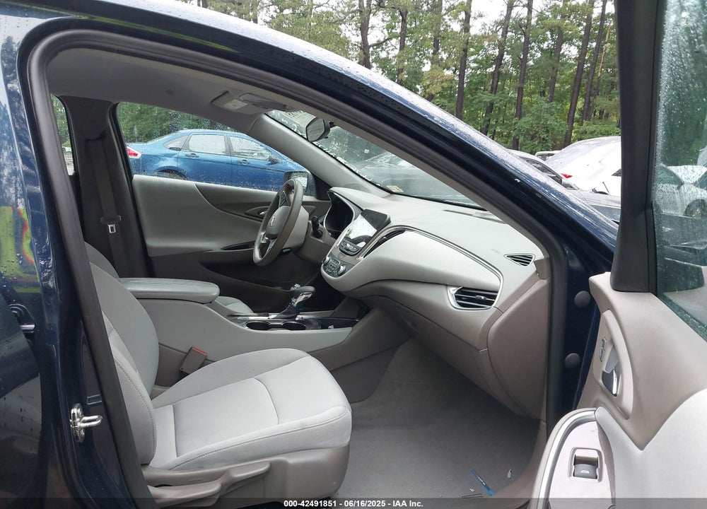 2021 CHEVROLET MALIBU VIN: 1G1ZD5ST3MF076887