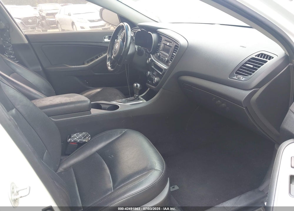 2015 KIA OPTIMA SX TURBO VIN: 5XXGR4A68FG453580
