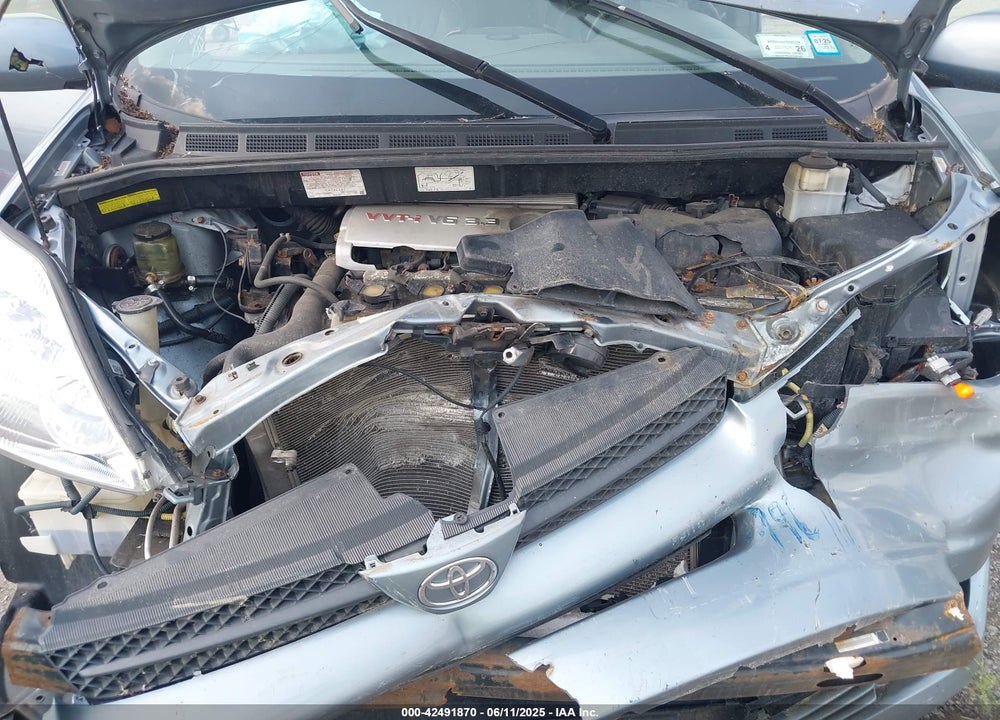 2004 TOYOTA SIENNA XLE VIN: 5TDZA22C64S104275