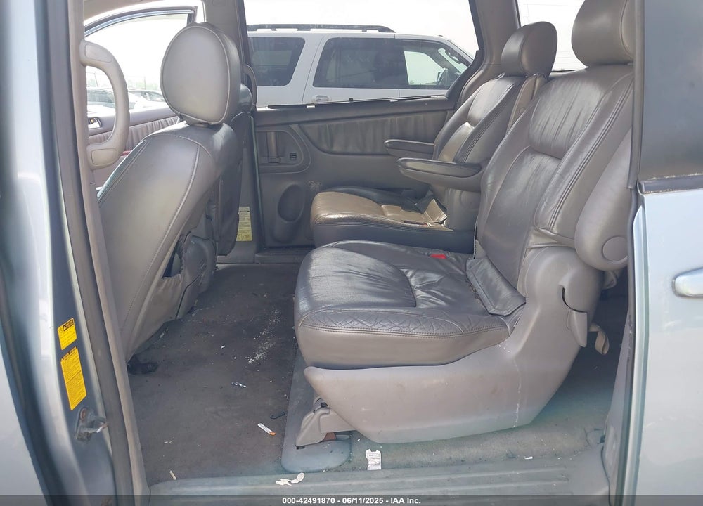 2004 TOYOTA SIENNA XLE VIN: 5TDZA22C64S104275