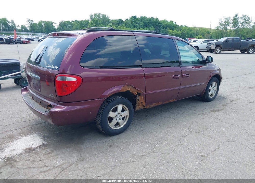 2002 CHRYSLER TOWN & COUNTRY LX VIN: 2C4GT44L82R544451