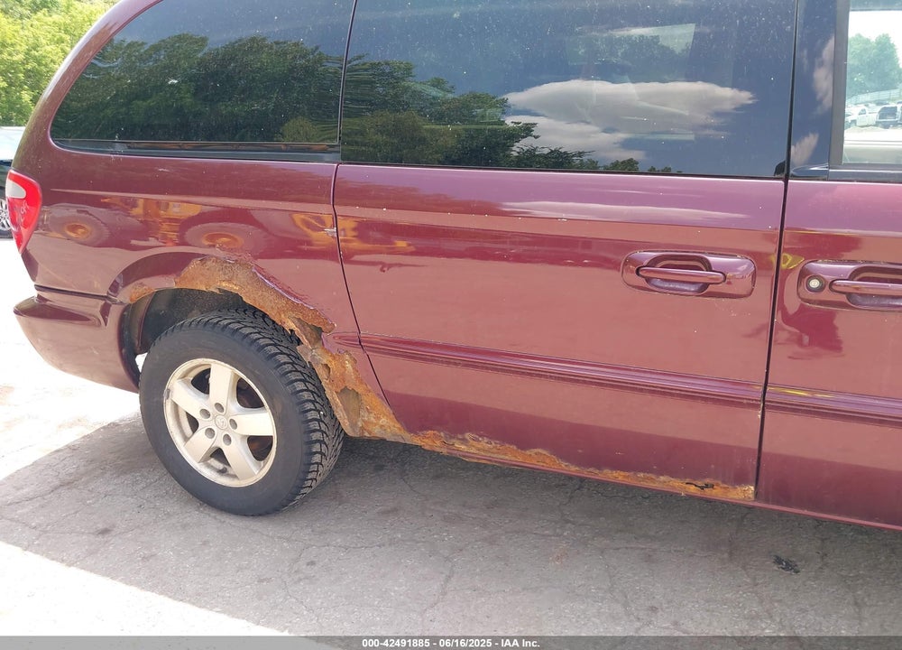 2002 CHRYSLER TOWN & COUNTRY LX VIN: 2C4GT44L82R544451
