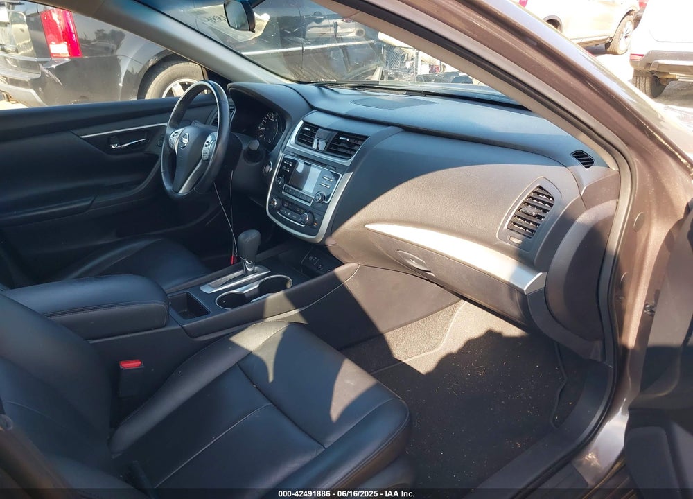 2017 NISSAN ALTIMA VIN: 1N4AL3AP6HC152731