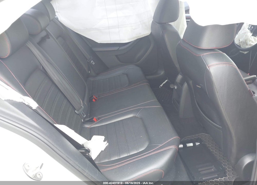 2017 VOLKSWAGEN JETTA VIN: 3VW4T7AJ8HM349440
