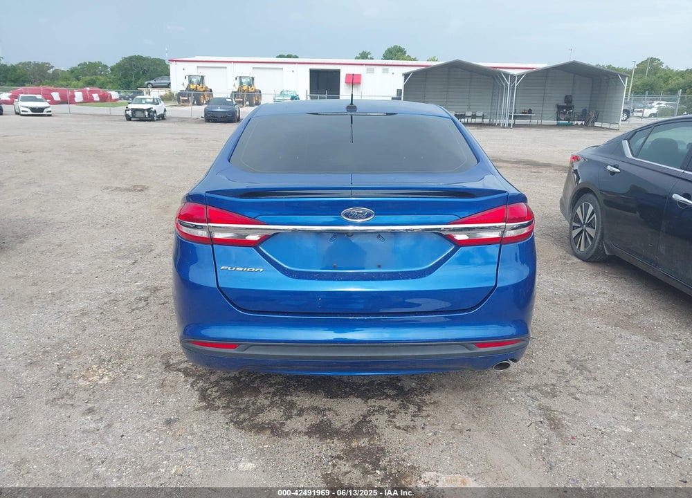 2018 FORD FUSION VIN: 3FA6P0G76JR210473