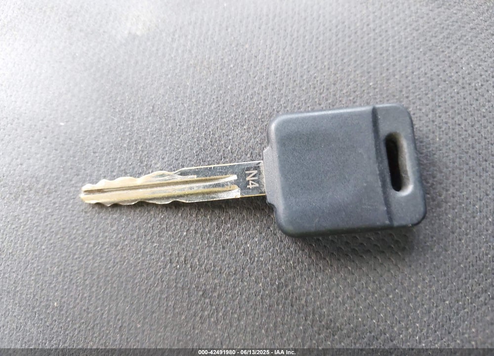 2011 NISSAN ROGUE VIN: JN8AS5MT4BW186338