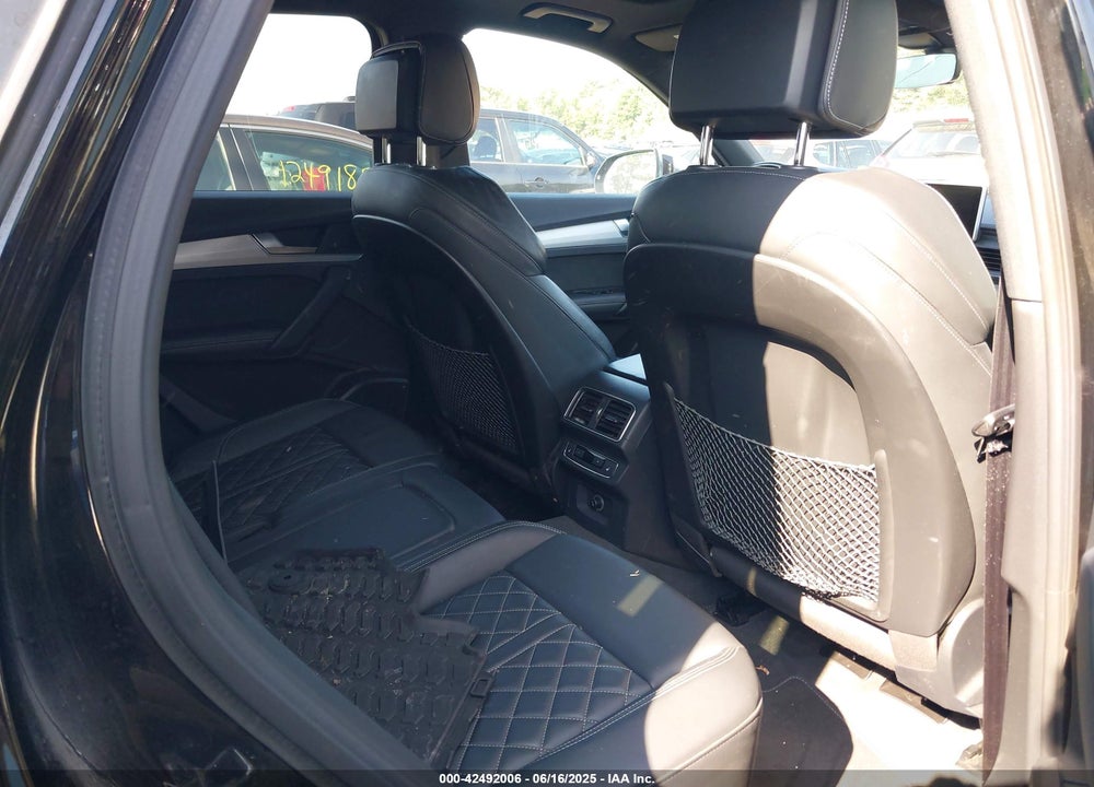 2018 AUDI SQ5 VIN: WA1A4AFY4J2224755