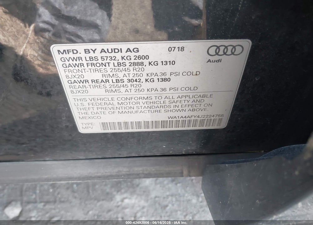 2018 AUDI SQ5 VIN: WA1A4AFY4J2224755