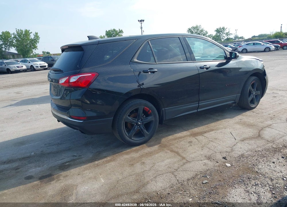2019 CHEVROLET EQUINOX LT VIN: 2GNAXLEX2K6101176