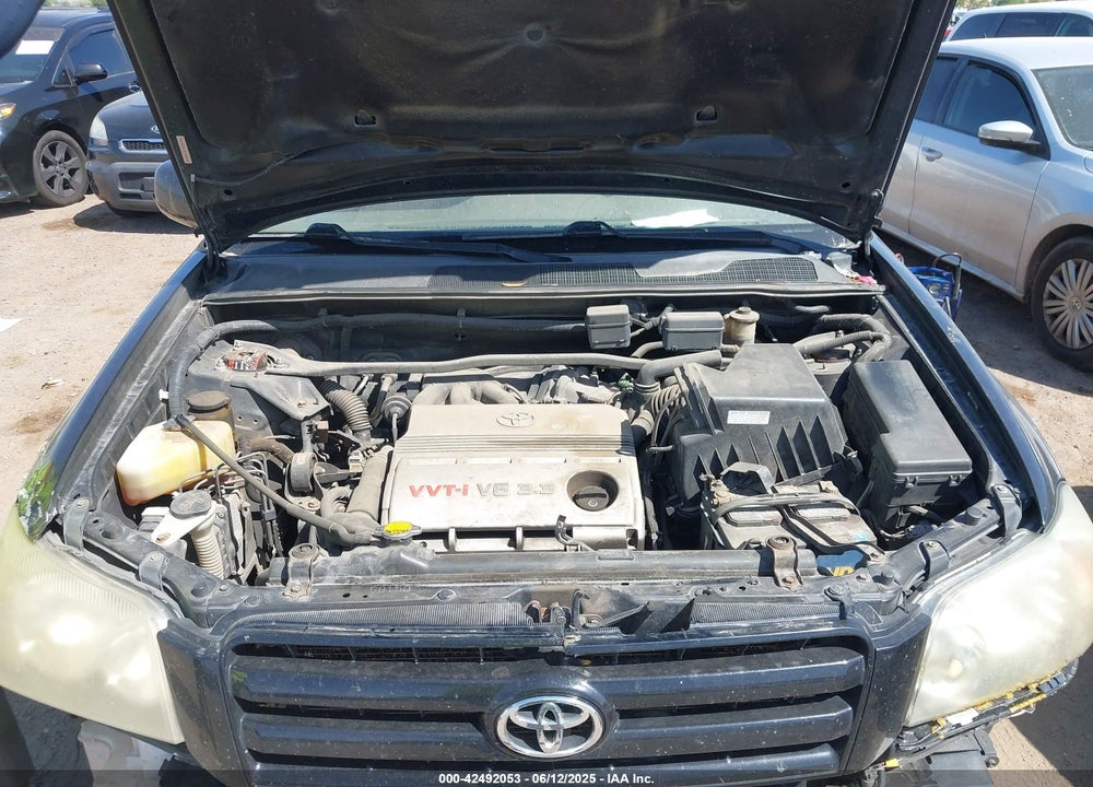2005 TOYOTA HIGHLANDER V6 VIN: JTEGP21A550056886