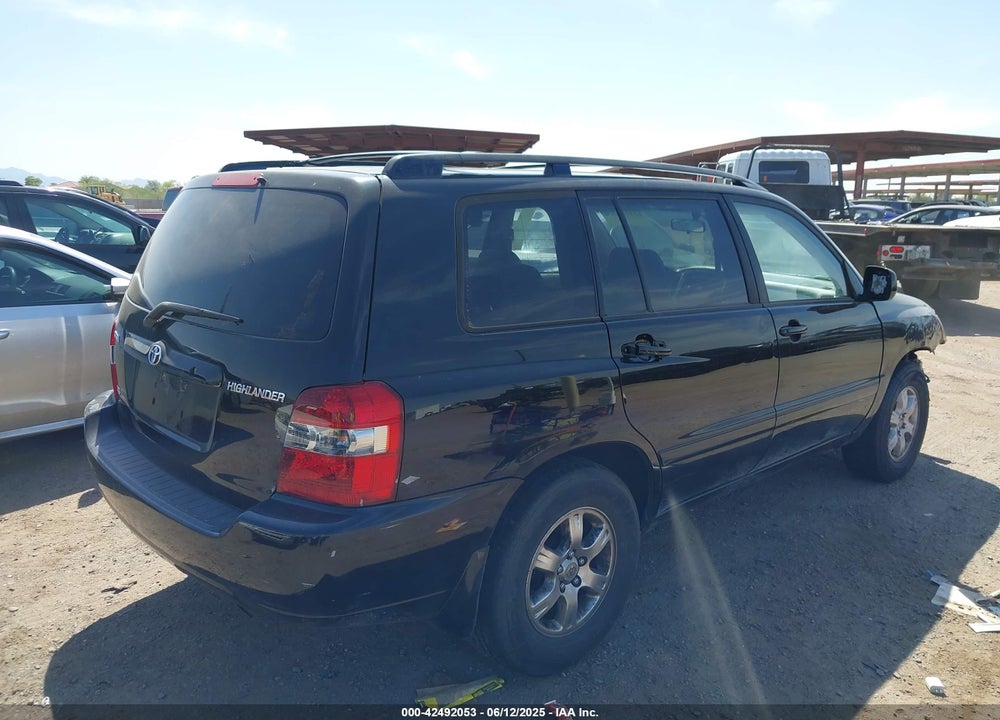 2005 TOYOTA HIGHLANDER V6 VIN: JTEGP21A550056886