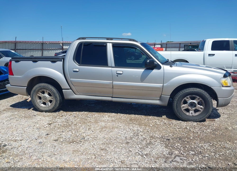 2003 FORD EXPLORER SPORT TRAC XLS/XLT VIN: 1FMZU77E63UC56836