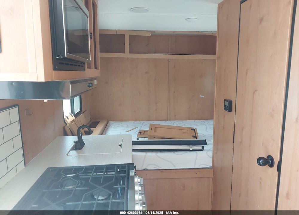 2024 RIVERSIDE TRAVEL TRAILER VIN: 59CRB1812RL007613